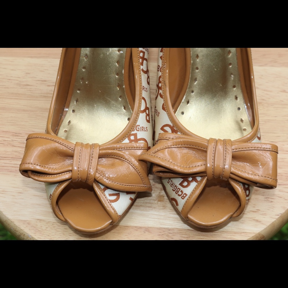 Open toe heels - Picture 2 of 8